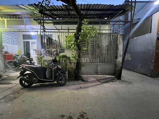 Nhà DT:4,1x14m; góc 3 mặt hẻm xe hơi 5m Thống Nhất, P15, Q.Gò Vấp.