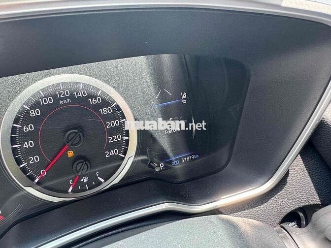 Corolla Cross 2020 1.8V gia đình giữ cẩn thận bán
