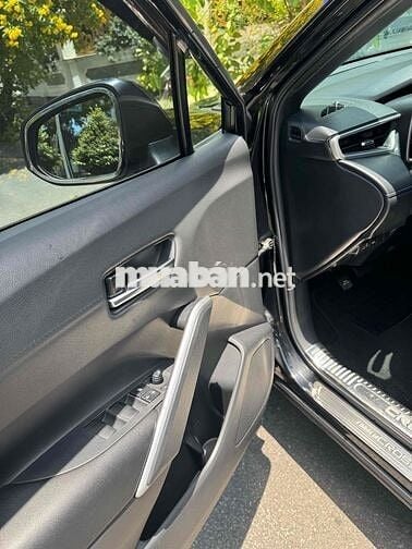 Corolla Cross 2020 1.8V gia đình giữ cẩn thận bán