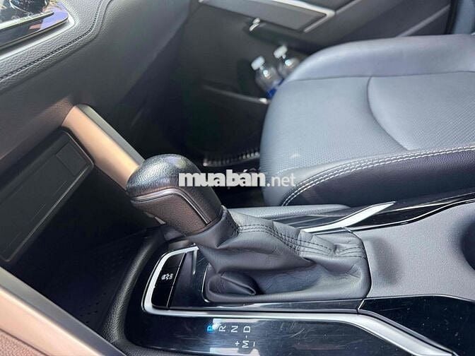 Corolla Cross 2020 1.8V gia đình giữ cẩn thận bán