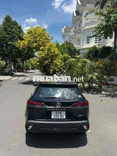 Corolla Cross 2020 1.8V gia đình giữ cẩn thận bán