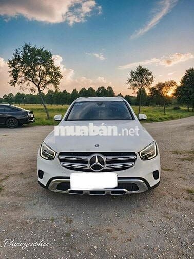 Mercedes Benz GLC 2019 200 - 90000 km