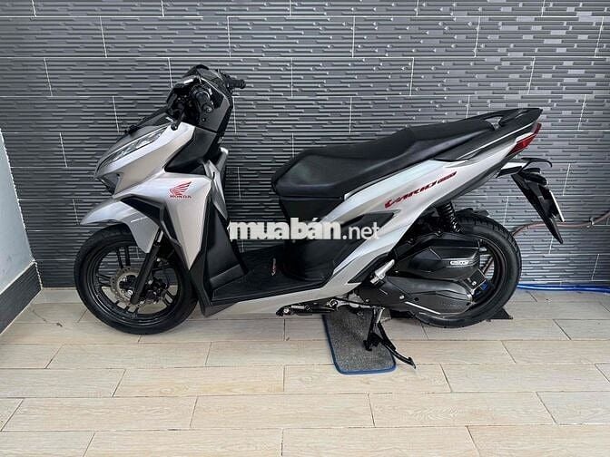 Honda Vario 150 date 2021 Bạc Đen Bs Sài Gòn