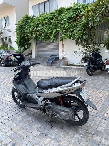 Xe novo giấy tờ đầy đủ
