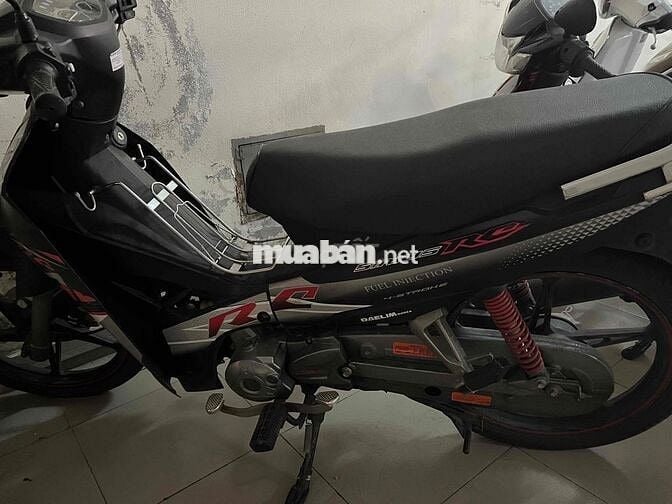 Đã đậu ĐH nên nhượng lại cho các em lớp 10