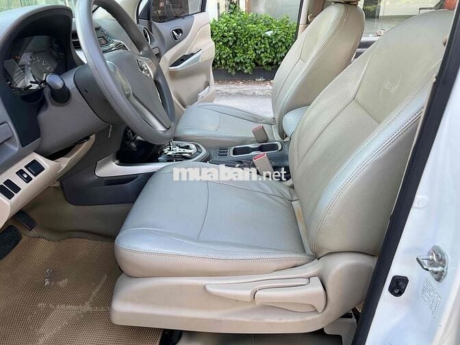 Nissan Navara 2017 NP300 EL 4x2 AT - 150000 km