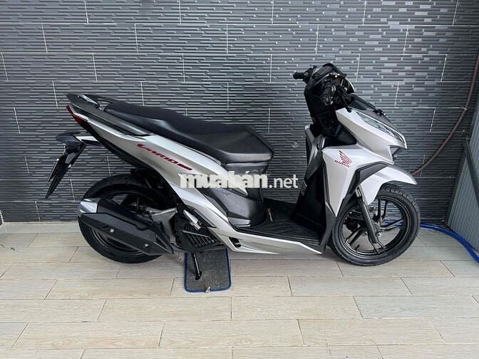 Honda Vario 150 date 2021 Bạc Đen Bs Sài Gòn