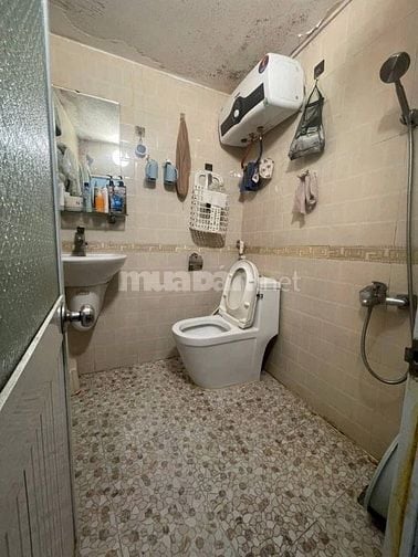 Giảm giá tới 200tr nhà chính chủ đường Bàu Cát 2, Tân Bình, giá 2tỷ470
