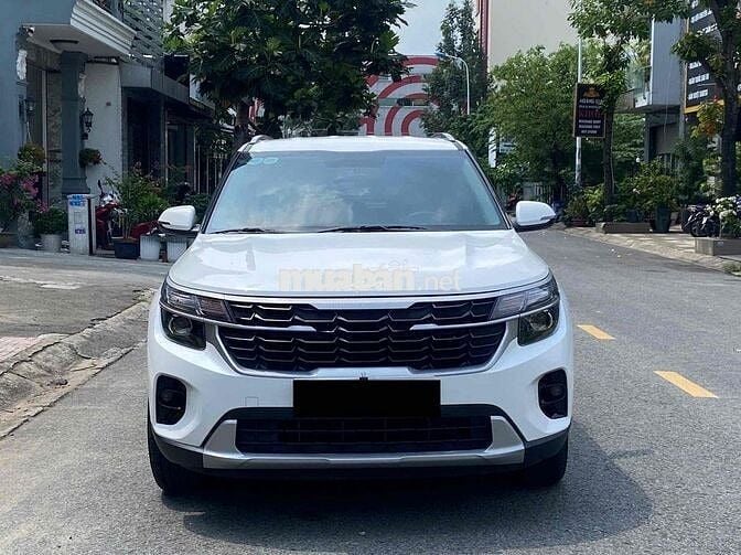 Kia Seltos 2024 1.5 AT - 300000 km