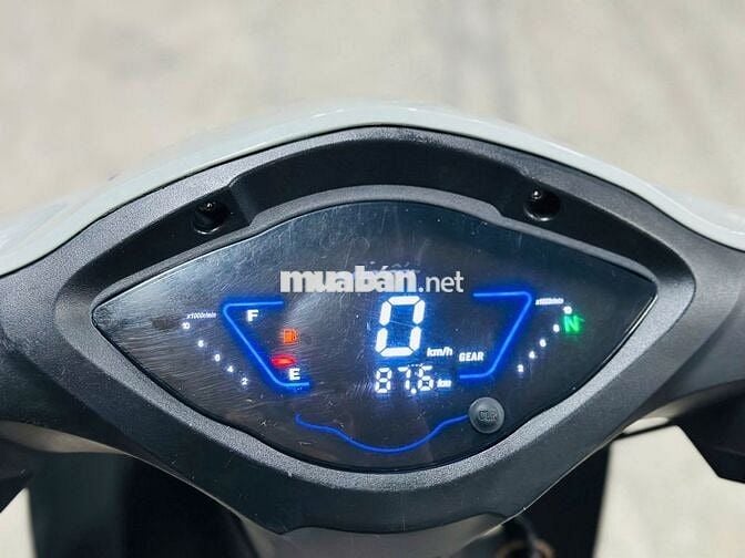 XE MÁYTHANH TÙNG_WAVE A 110 ĐỘ KIỂNG CHẠY 800KM