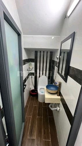 Bán gấp nhà Nguyễn Khắc Nhu, Cô Giang, Quận 1. Giá 4,99 tỷ/56m2, HXH