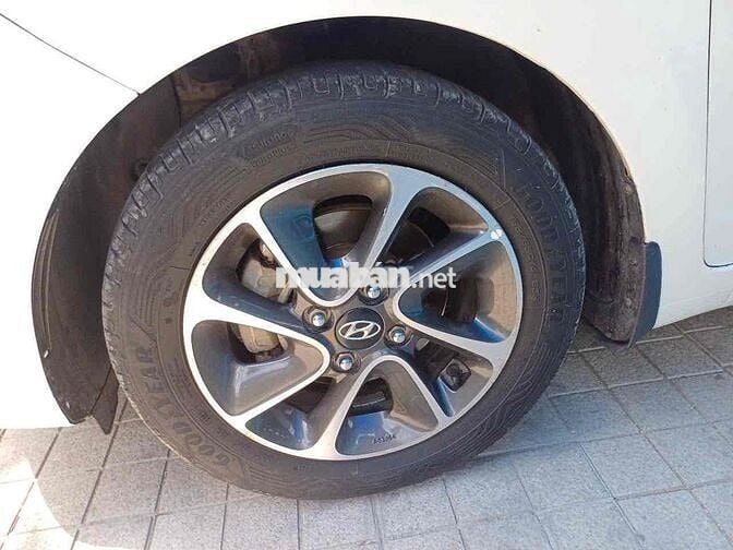 Hyundai Grand i10 2019 Grand 1.2 MT - 81000 km