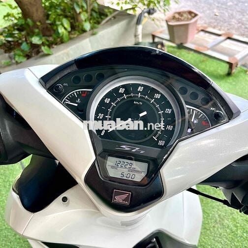 cần bán sh125 -2018 hỗ trợ trả góp