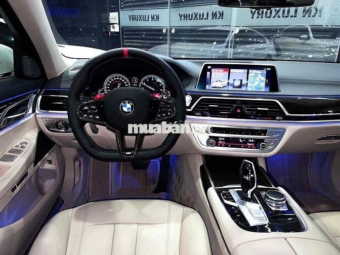 BMW 730LI Model 2016 - 68000 km