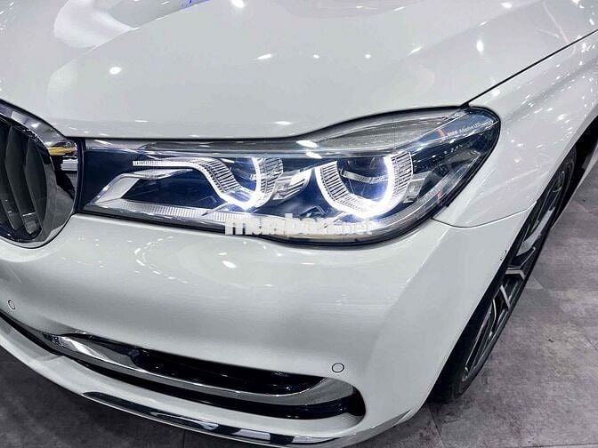 BMW 730LI Model 2016 - 68000 km
