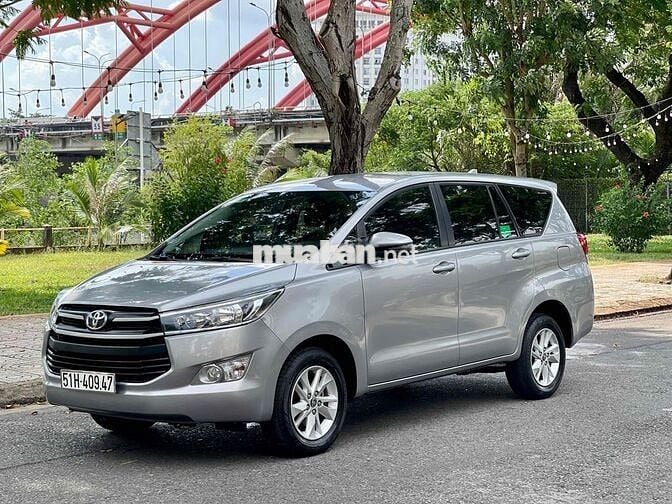 Toyota Innova 2020 2.0E - 61000 km
