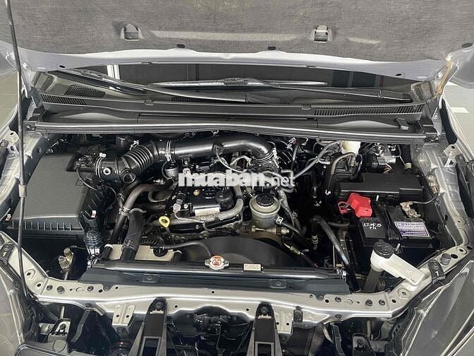 Toyota Innova 2020 2.0E - 61000 km