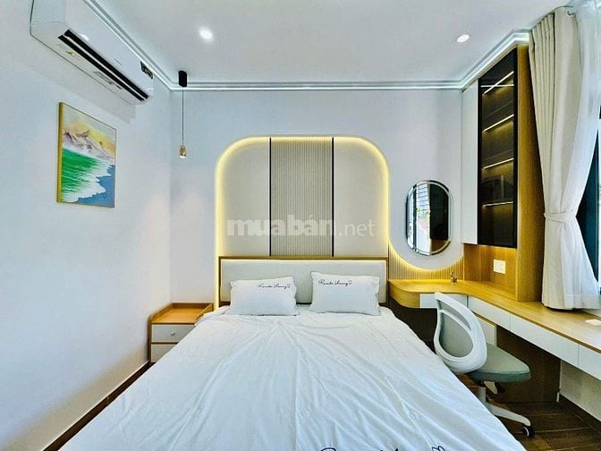 Siêu Phẩm sân vườn nghỉ dưỡng 90m2 Thích Quảng Đức, P5, Q.Phú Nhuận.