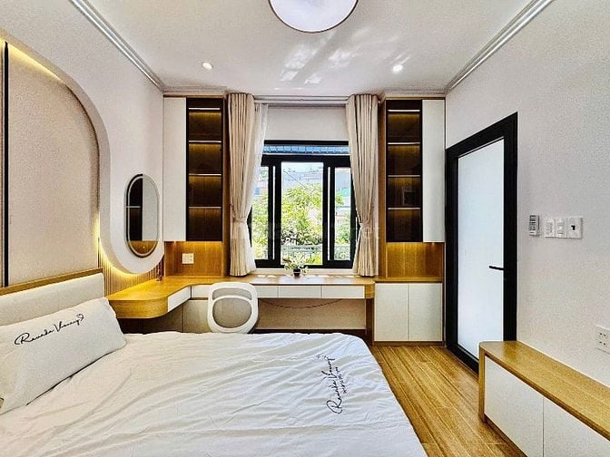 Siêu Phẩm sân vườn nghỉ dưỡng 90m2 Thích Quảng Đức, P5, Q.Phú Nhuận.