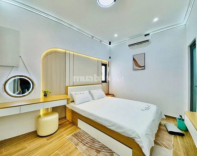 Siêu Phẩm sân vườn nghỉ dưỡng 90m2 Thích Quảng Đức, P5, Q.Phú Nhuận.