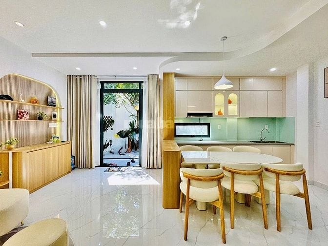 Siêu Phẩm sân vườn nghỉ dưỡng 90m2 Thích Quảng Đức, P5, Q.Phú Nhuận.