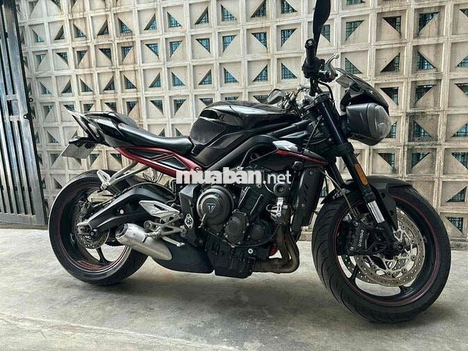 Triumph Street Triple 765 R đăng ký 11/2019