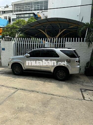 Toyota Fortuner 2015 2.7V 4x2 AT - 80000 km