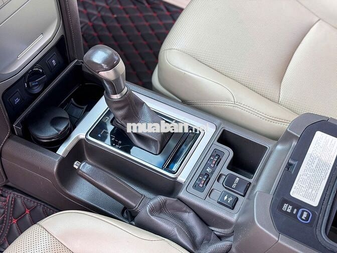 LandCruiser Prado một chủ từ đầu model 2020
