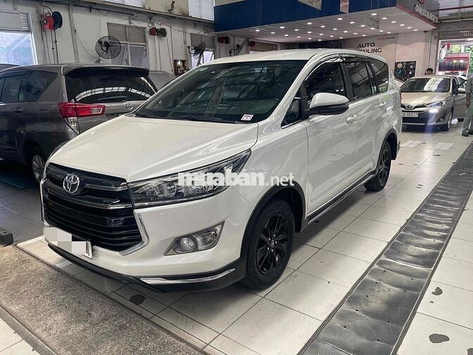 Toyota Innova 2.0Venturer 2019