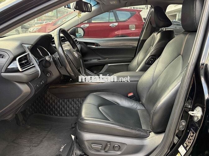 Toyota Camry 2019 2.5Q - Mẫu Mới Nhập Thái - Hãng