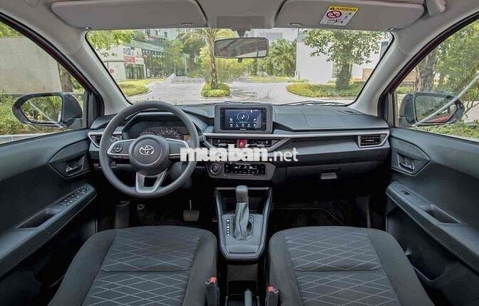 Toyota Wigo 2023 1.2G CVT - 16800 km