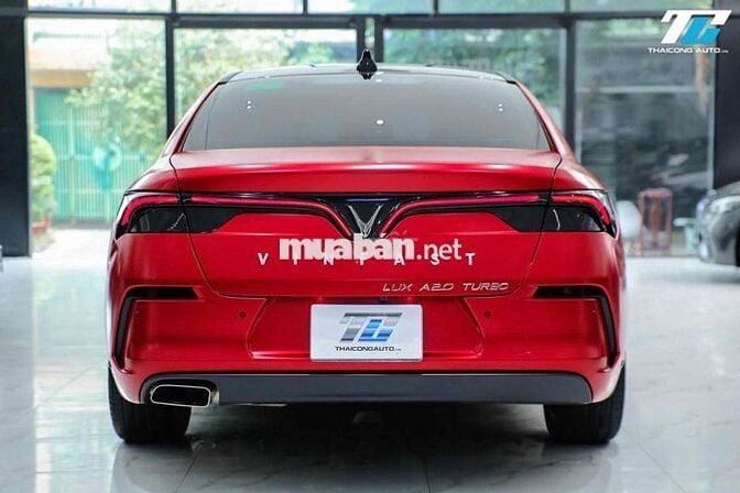 VinFast Lux A 2.0 Turbo sản xuất 2022 lướt 33k km
