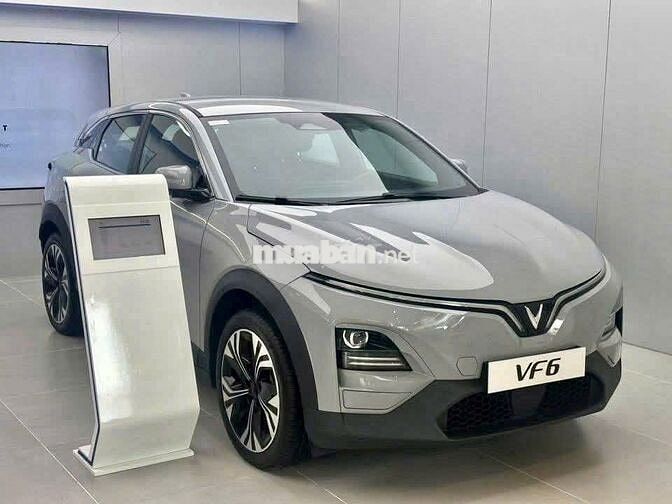 VinFast VF6 Plus Trả trước 10% chỉ từ 72 triệu