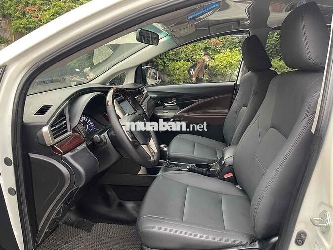 Toyota Innova 2.0Venturer 2019