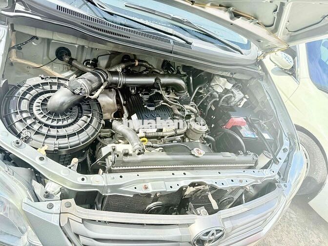 Toyota Innova 2012 xe gia đình sử dụng