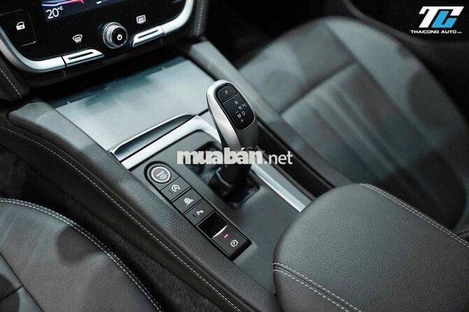 VinFast Lux A 2.0 Turbo sản xuất 2022 lướt 33k km