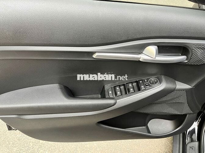 KIA SELTOS 1.4T DELUXE 2021 GIA ĐÌNH ĐI ÍT CẦN BÁN
