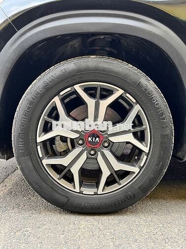KIA SELTOS 1.4T DELUXE 2021 GIA ĐÌNH ĐI ÍT CẦN BÁN