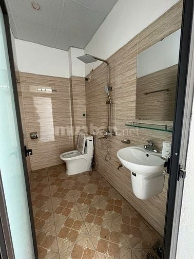 Cực rẻ!!! 3,x tỷ có ngay nhà 3 tầng, 44m2, oto đỗ cửa ở Phượng Đồng