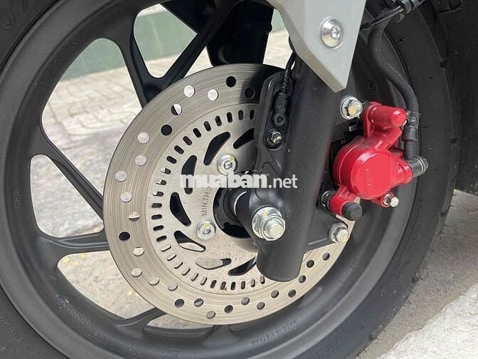 Vario 160 ABS màu xám xi măng biển số TP