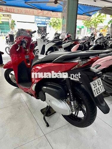 Bán Shys 300i nhập italia, máy Zin chưa rớt đầu ,