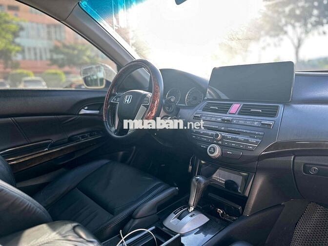 Honda Accord 2010 2.0 AT - 120000 km