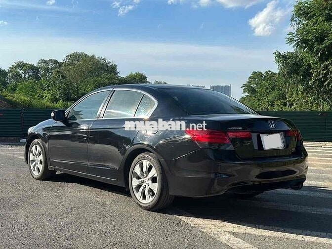 Honda Accord 2010 2.0 AT - 120000 km
