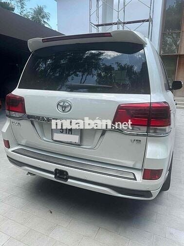 Toyota Land Cruiser 2018 VX-R - Bản Trung Đông