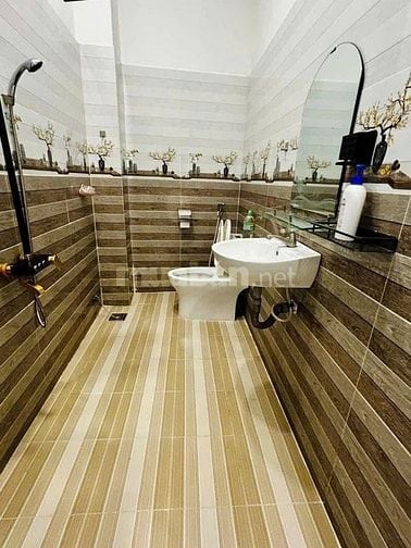 BÁN NHÀ HẺM XE HƠI-GIÁ 1,86 TỶ-GẦN CHỢ TRẦN HỮU TRANG