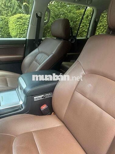 Toyota Land Cruiser 2018 VX-R - Bản Trung Đông