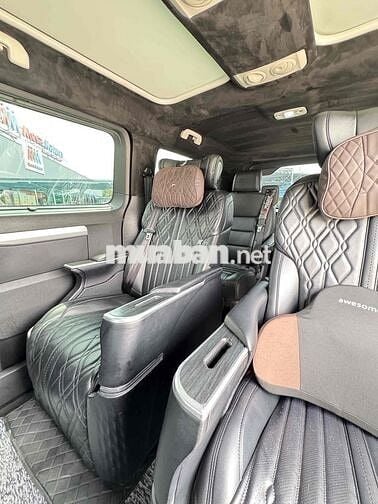 Peugeot Traveller 2019 Luxury odo 5v