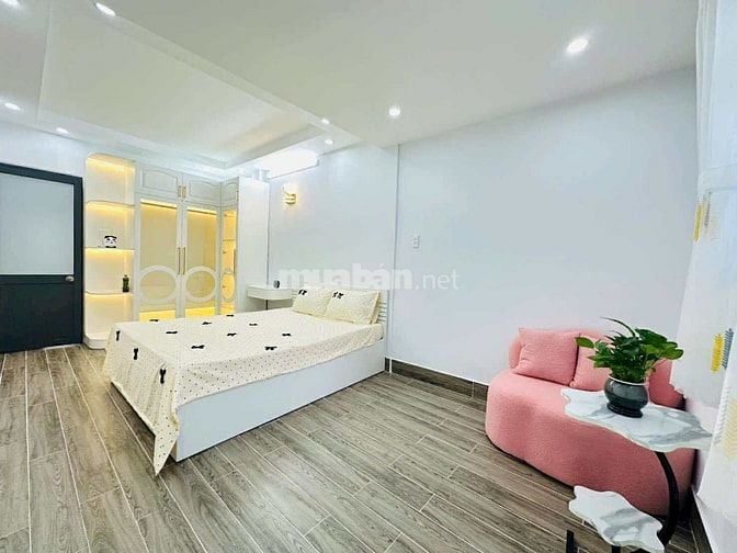 NHÀ ĐẸP SIÊU DÀI. TIỆN KINH DOANH. HẺM XE HƠI.