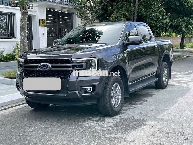 Bán Ford Ranger XLS 2024 mới đẹp