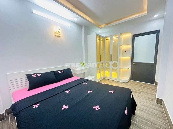 NHÀ ĐẸP SIÊU DÀI. TIỆN KINH DOANH. HẺM XE HƠI.